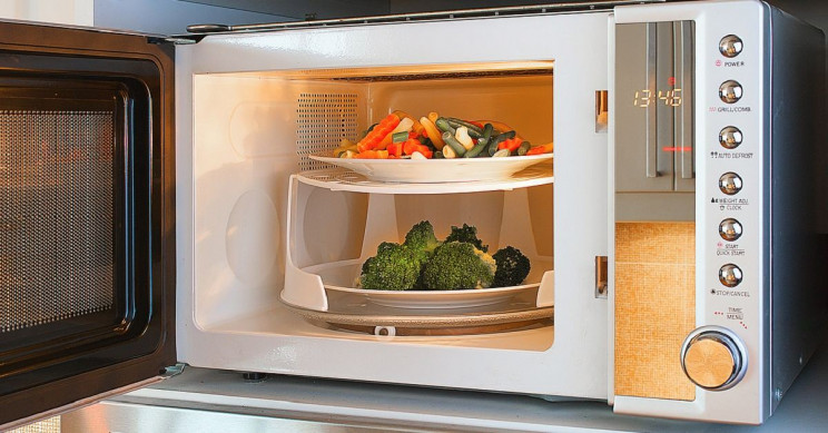 Why Do Microwaves Take Longer With More Food?