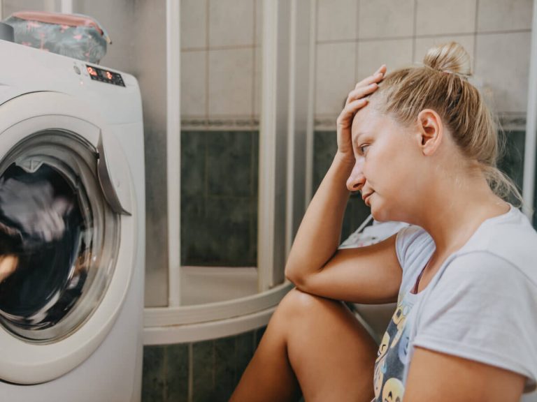 Can A Washing Machine Spin Without Water? (Read This First)