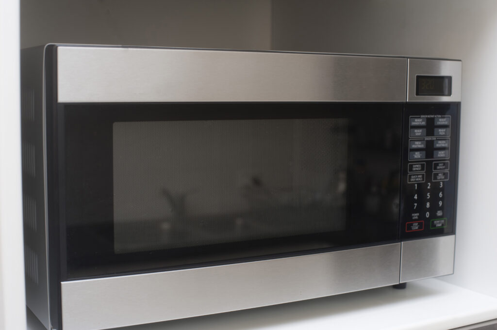 How Much Power Does Microwave Use? - Our Home Appliance