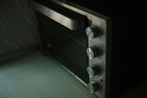Should I Unplug My Microwave When Not in Use? (Explained)
